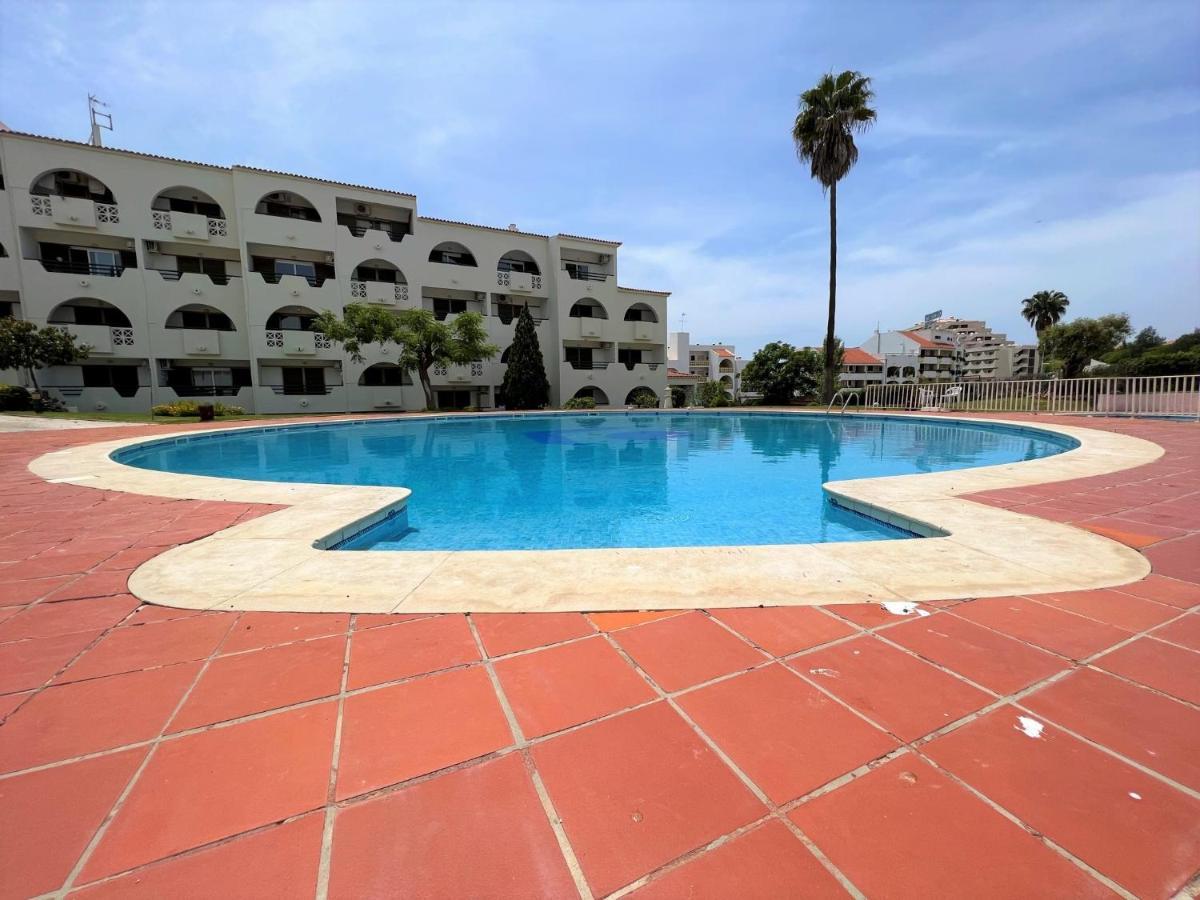 Апартаменти Albufeira Twins 1 With Pool By Homing Екстер'єр фото